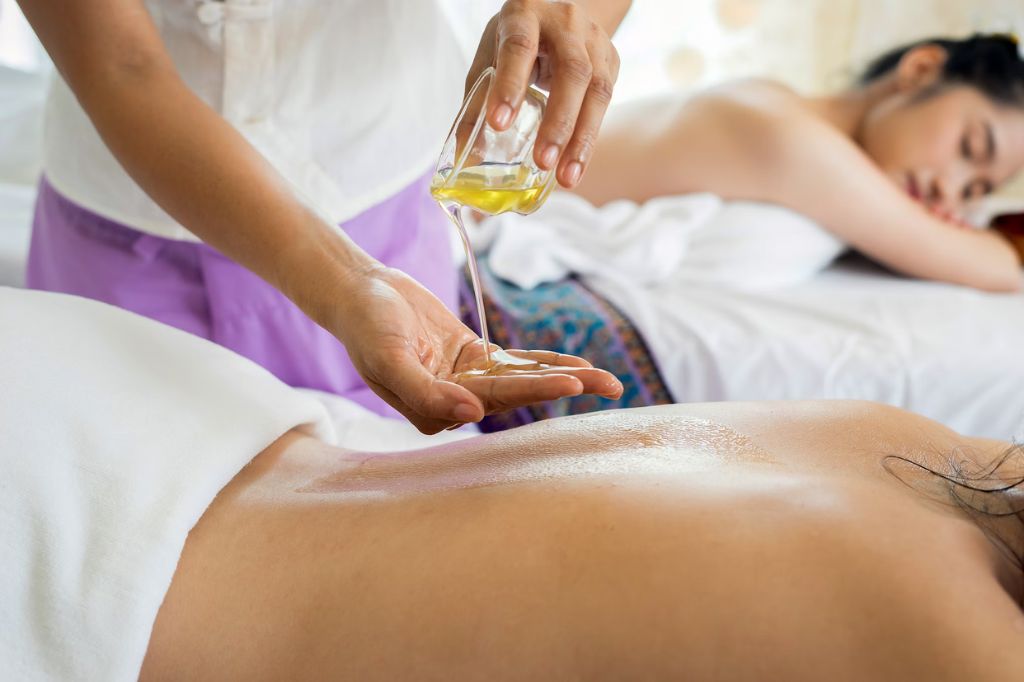 What Is A Wholistic Massage? Exploring The Art Of Whole-Body Healing