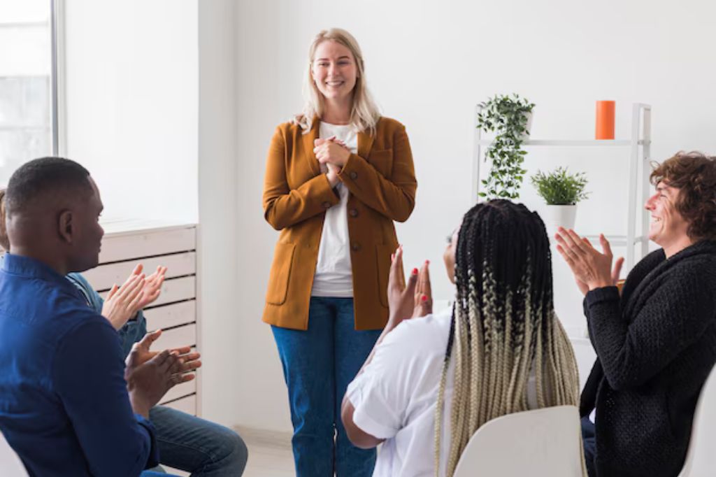 Benefits Of Group Coaching: Harnessing Collective Wisdom for Greater Growth